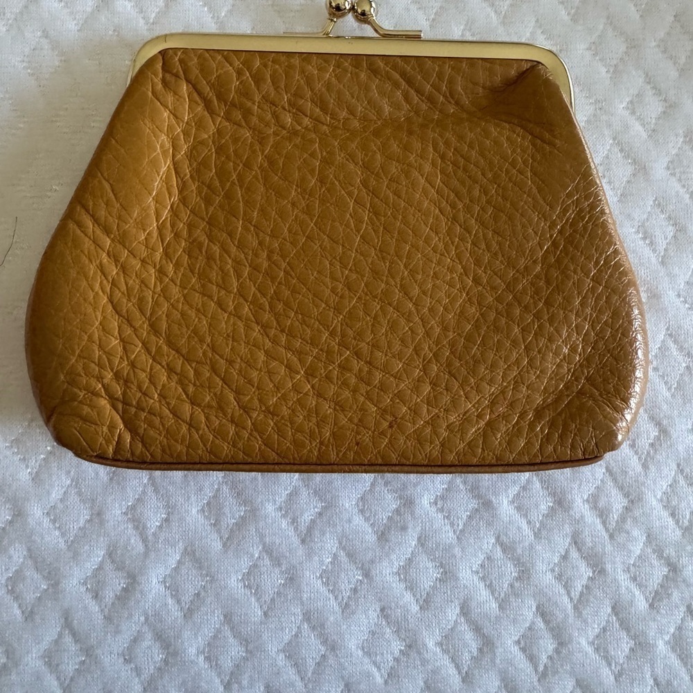 Dooney & Bourke Leather Kiss Lock Coin Purse - Picture 2 of 8